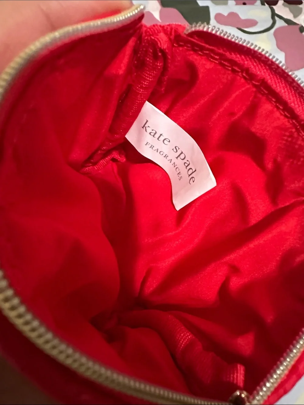 kate spade Red Quilted Cosmetic Pouch/Coin Case with Sample Perfumes